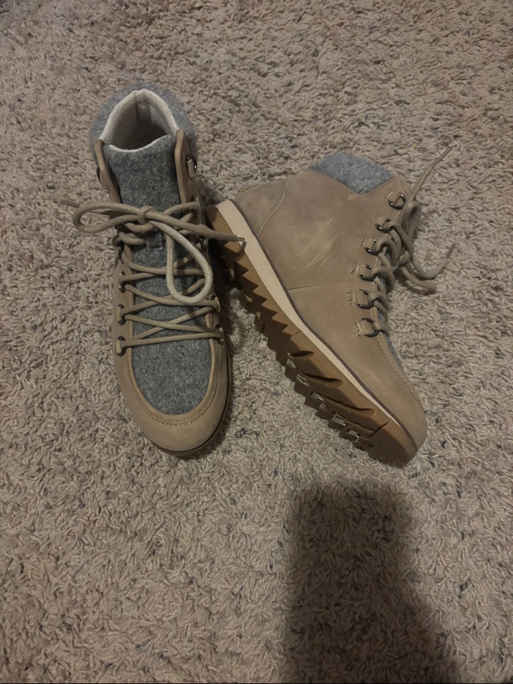 Sorel Harlow lace cozy boot womens size 7